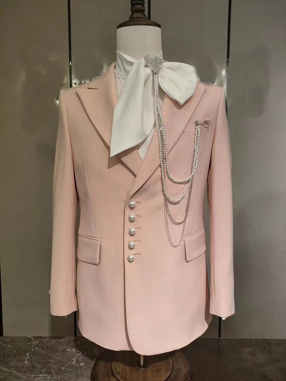 Dostosuj najnowszy projekt mod – Mens Fashion Blazer recenzja i cena
