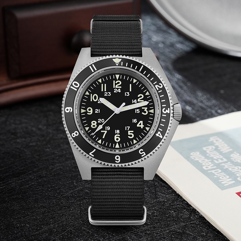 Zegarek kwarcowy Watchdives WD – Mens Fashion Watch recenzja i cena